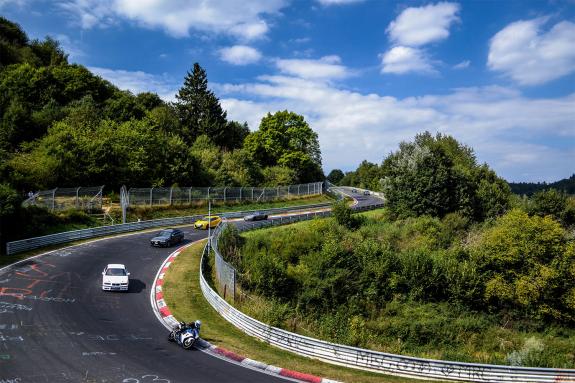 Nürburgring Nordschleife - Ausflugsziele in der Eifel - Vulkanhotel Balance und Selfness, Hotel Steffelberg in Steffeln